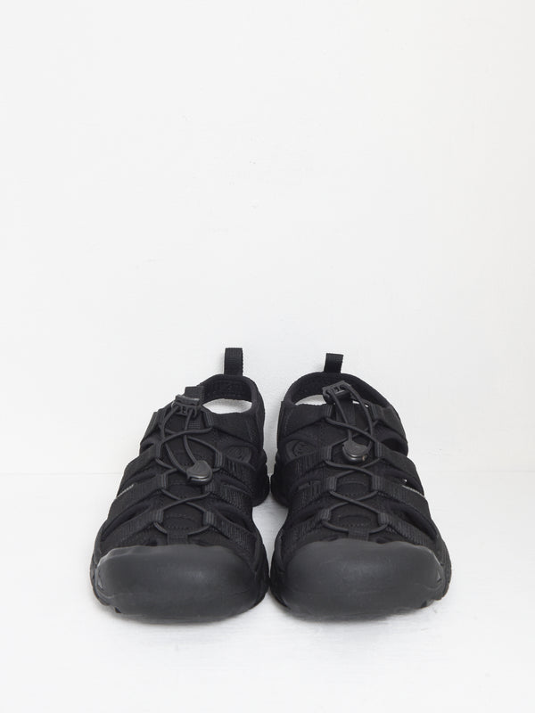 NEWPORT H2-M_TRIPLE BLACK